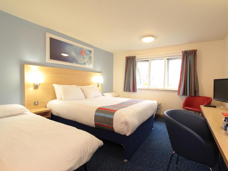Travelodge Manchester Birch M62 Eastbound Heywood Экстерьер фото